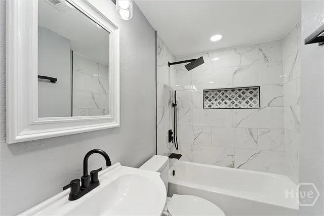 $1,800 | 8576 East B Cooper Highway, Midway, GA 31320