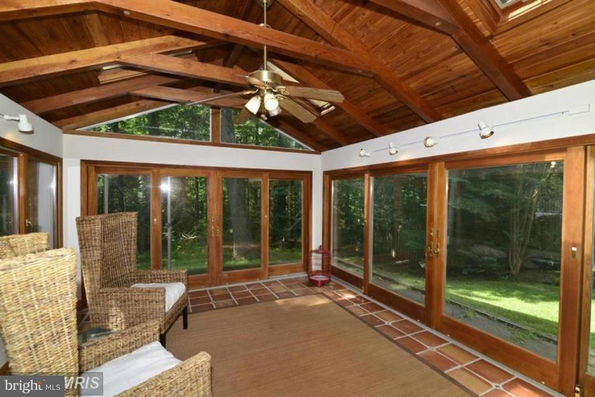 11632 Deer Forest Road Reston, VA 20194 - Photo 27 of 29 Interior (General)