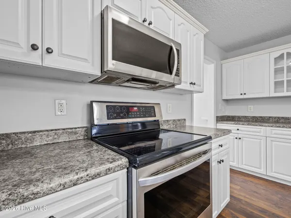 $345,000 | 1424 Belgrade-Swansboro Road, Maysville, NC 28555