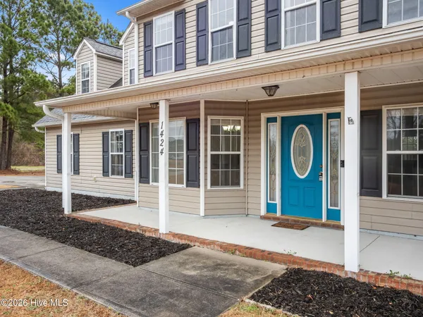 $345,000 | 1424 Belgrade-Swansboro Road, Maysville, NC 28555