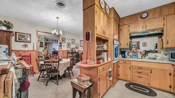 $375,000 | 3706 Red Bud Drive, Weatherford, TX 76087