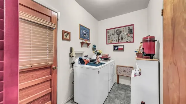 $375,000 | 3706 Red Bud Drive, Weatherford, TX 76087