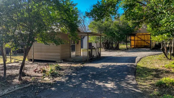 $375,000 | 3706 Red Bud Drive, Weatherford, TX 76087