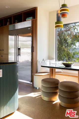 $1,850,000 | 1333 East Palmer Avenue, Glendale, CA 91205