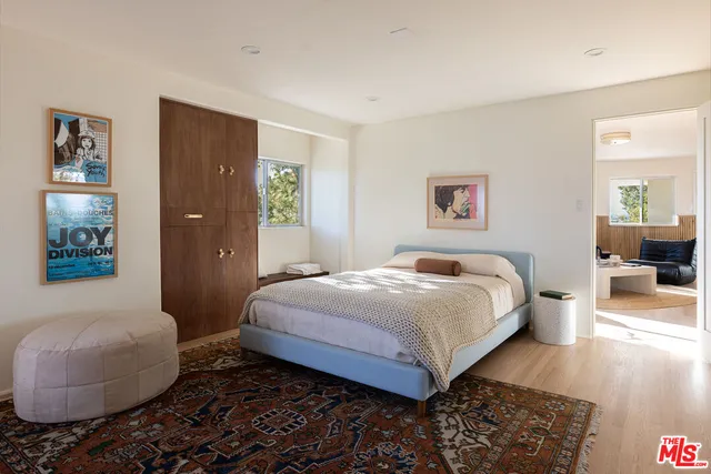 $1,850,000 | 1333 East Palmer Avenue, Glendale, CA 91205