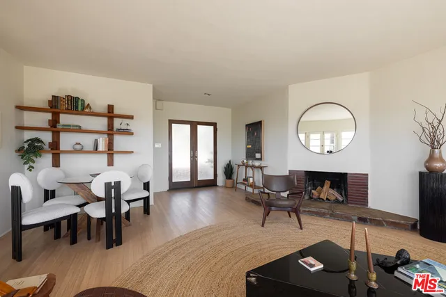 $1,850,000 | 1333 East Palmer Avenue, Glendale, CA 91205