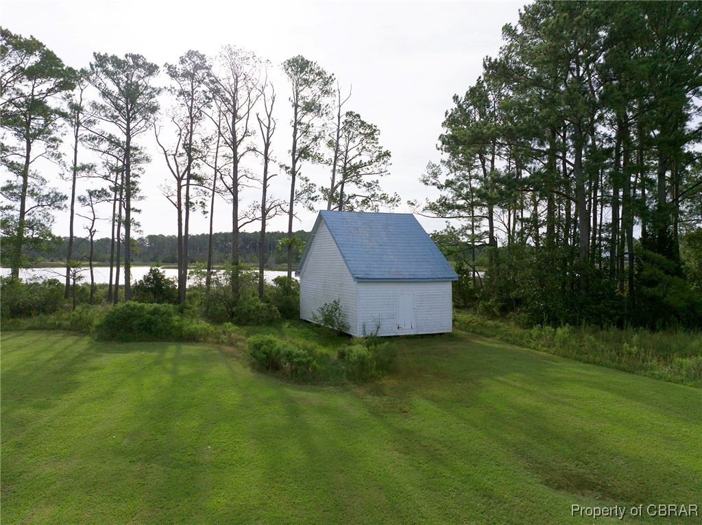 1047 Haven Beach Road Moon, VA 23119 - Photo 44 of 50 Barn
