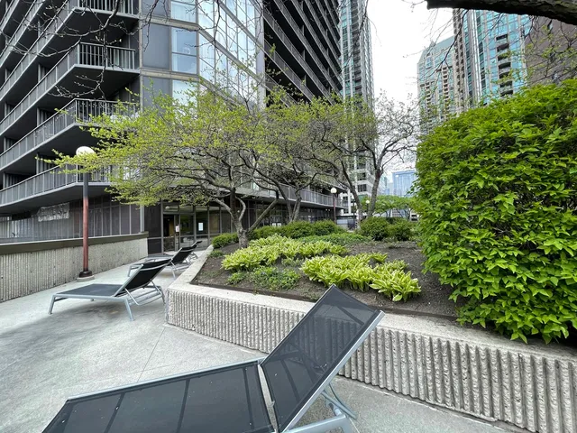 $3,250 | 10 East Ontario Street, Unit 4708, Chicago, IL 60611