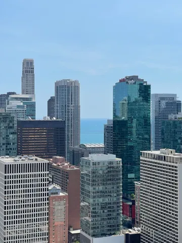 $3,250 | 10 East Ontario Street, Unit 4708, Chicago, IL 60611