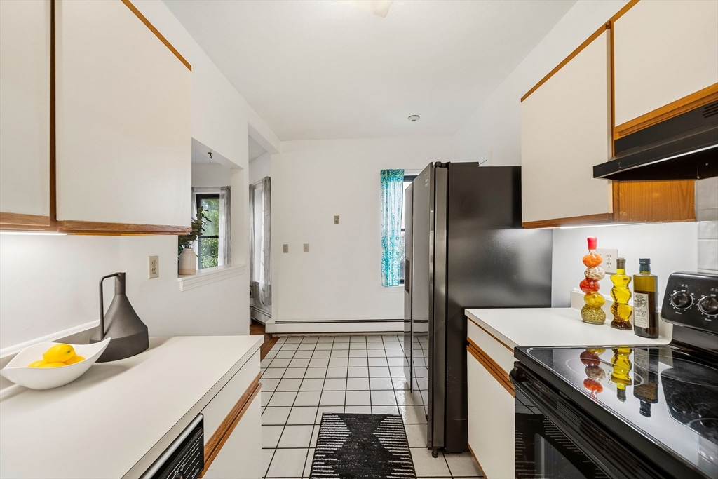 86 Walnut Street, Unit 3 Boston, MA 02122 - Photo 31 of 38