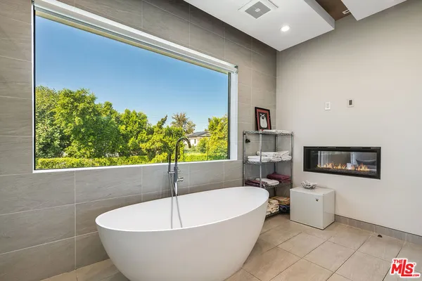 $15,900 | 5101 Rubio Avenue, Encino, CA 91436