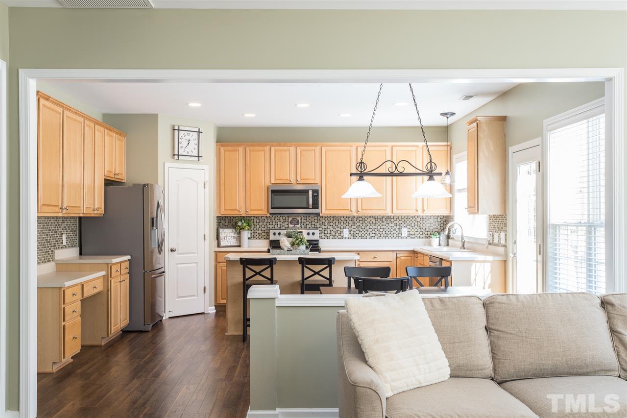 5405 Glorietta Circle Raleigh, NC 27613 - Photo 13 of 30