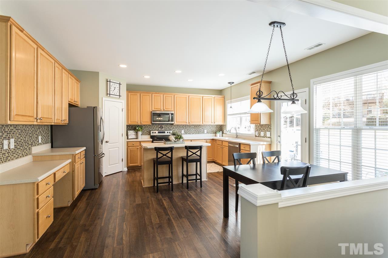 5405 Glorietta Circle Raleigh, NC 27613 - Photo 14 of 30