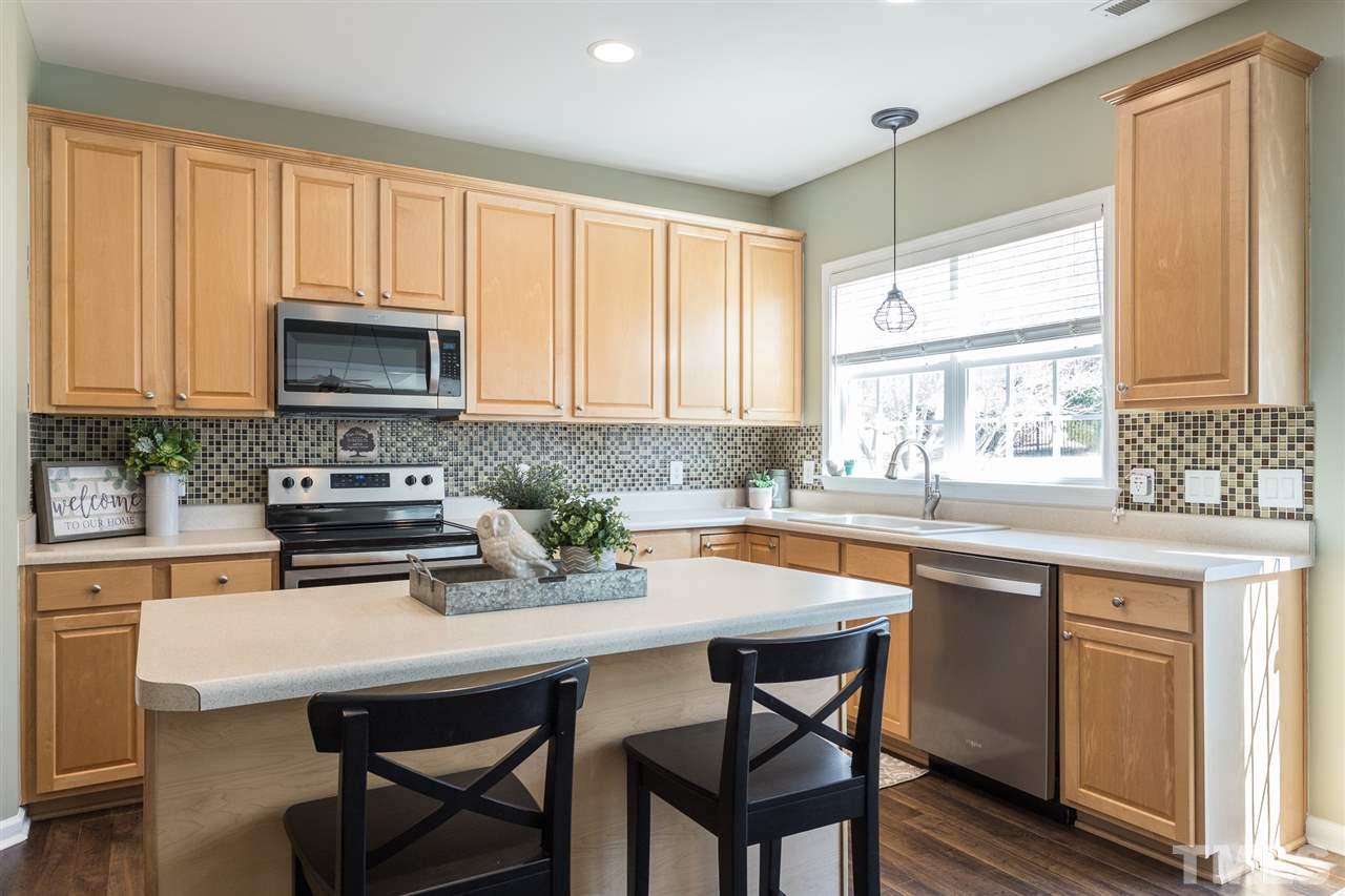 5405 Glorietta Circle Raleigh, NC 27613 - Photo 17 of 30
