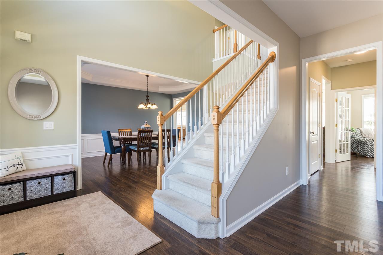 5405 Glorietta Circle Raleigh, NC 27613 - Photo 3 of 30