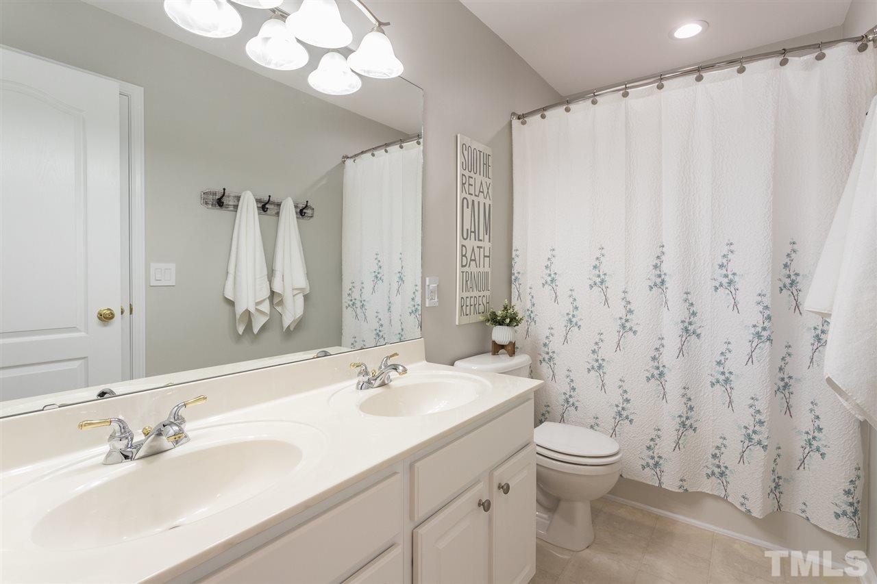 5405 Glorietta Circle Raleigh, NC 27613 - Photo 24 of 30