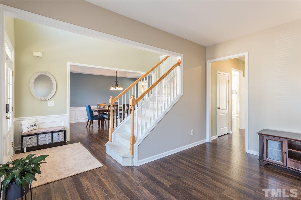 5405 Glorietta Circle Raleigh, NC 27613 - Photo 7 of 30