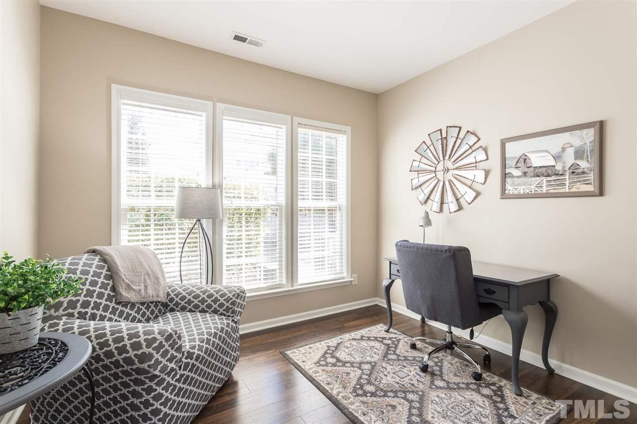 5405 Glorietta Circle Raleigh, NC 27613 - Photo 8 of 30