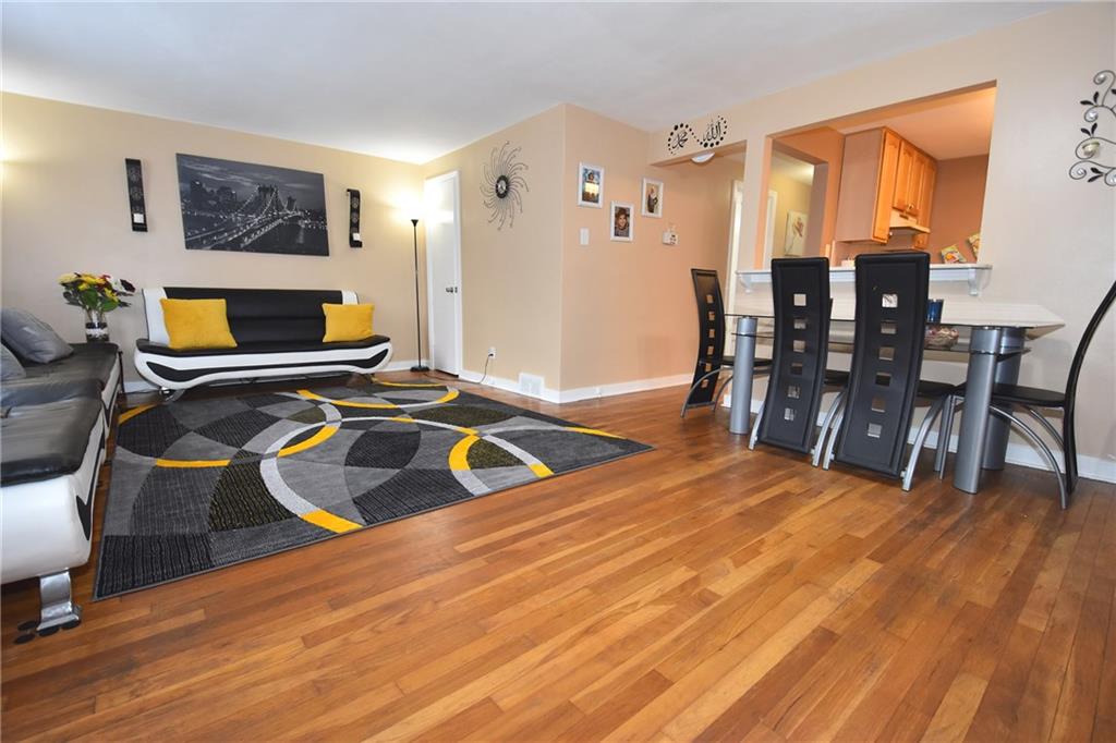1809 Greentree Road Pittsburgh, PA 15220 - Photo 2 of 19 Gallery Image 2