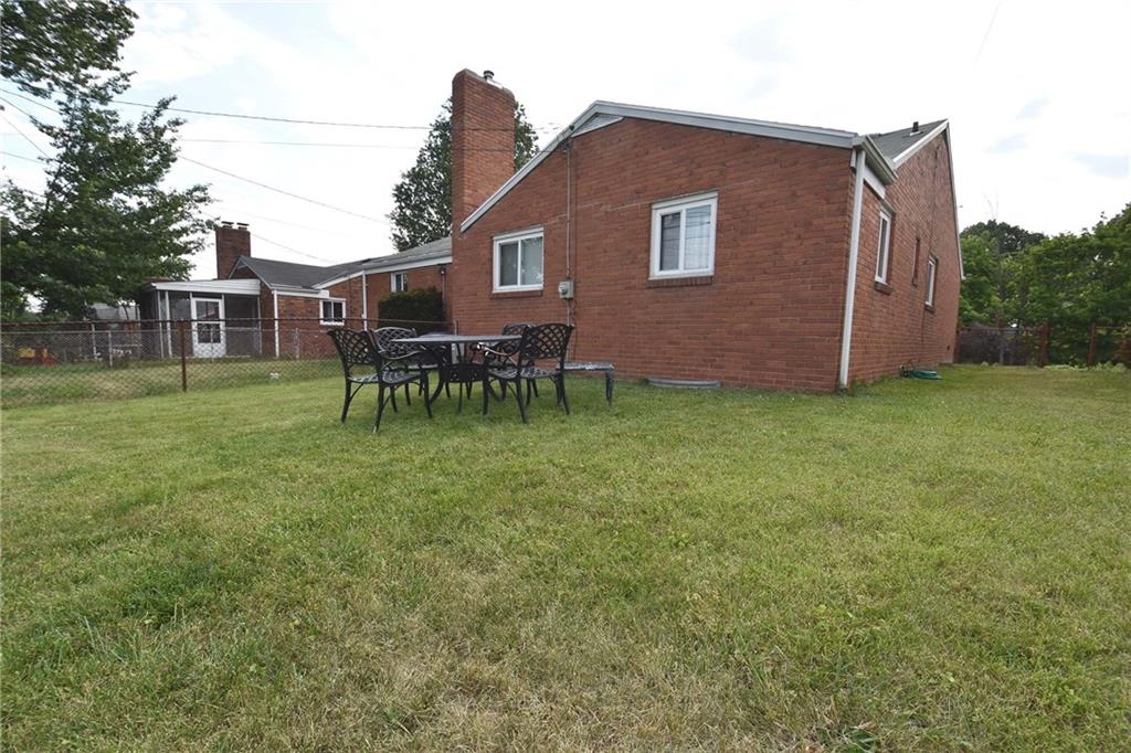 1809 Greentree Road Pittsburgh, PA 15220 - Photo 18 of 19 Gallery Image 18