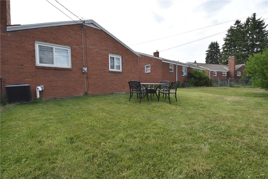 1809 Greentree Road Pittsburgh, PA 15220 - Photo 19 of 19 Gallery Image 19