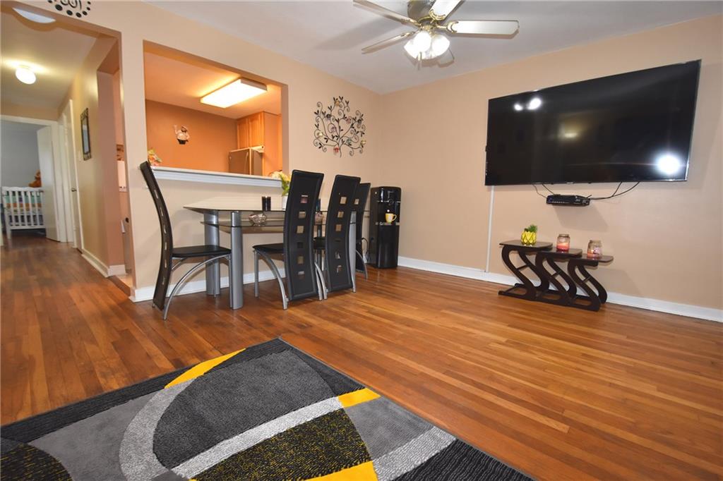1809 Greentree Road Pittsburgh, PA 15220 - Photo 6 of 19 Gallery Image 6