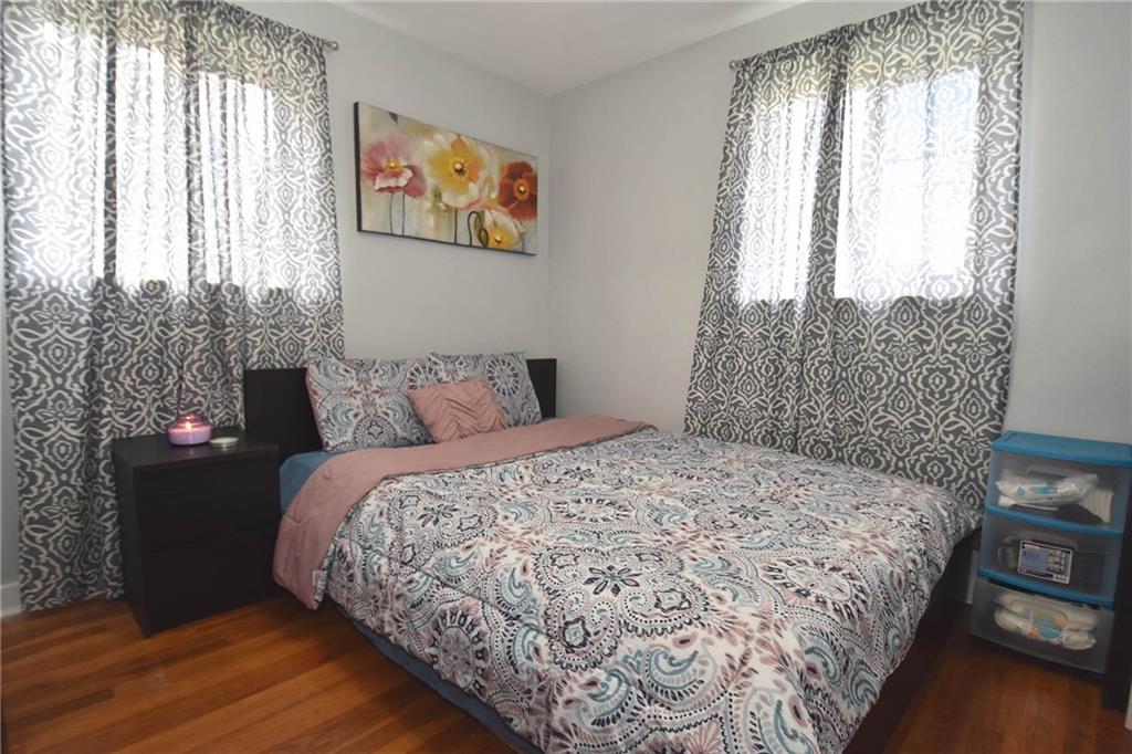 1809 Greentree Road Pittsburgh, PA 15220 - Photo 10 of 19 Gallery Image 10