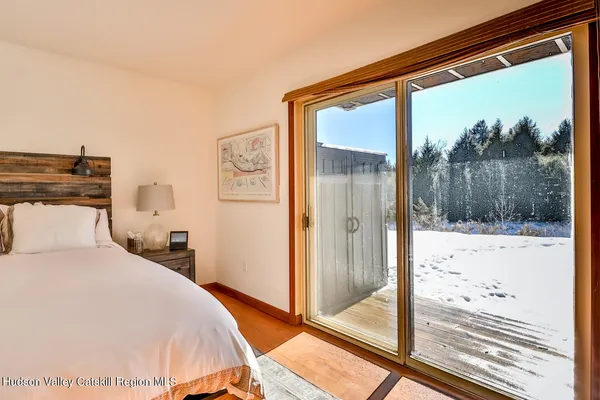 $319,000 | 44 Loo Bridge Lane, Unit 14B, Windham, NY 12496