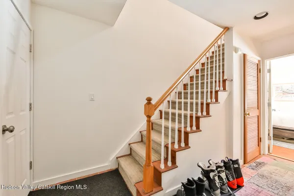 $319,000 | 44 Loo Bridge Lane, Unit 14B, Windham, NY 12496