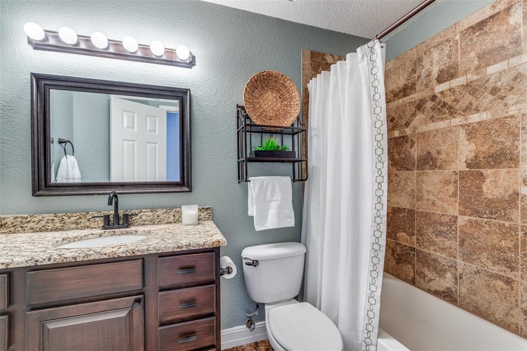 2704 Wind Ridge McKinney, TX 75072 - Photo 21 of 35 Secondary Bath