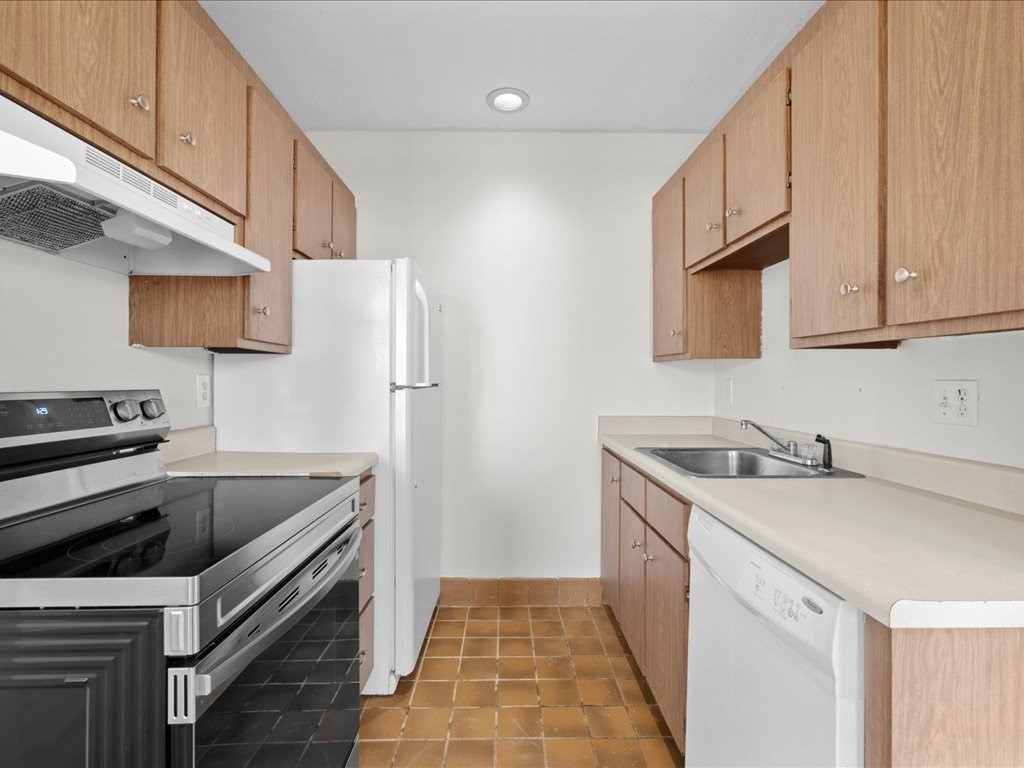 1 Cypress Road, Unit 107 Boston, MA 02135 - Photo 5 of 14