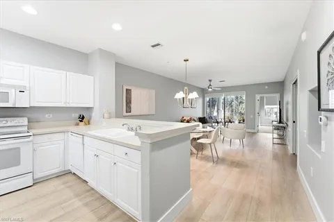 $350,000 | 8259 Parkstone Place, Unit 8202, Naples, FL 34120