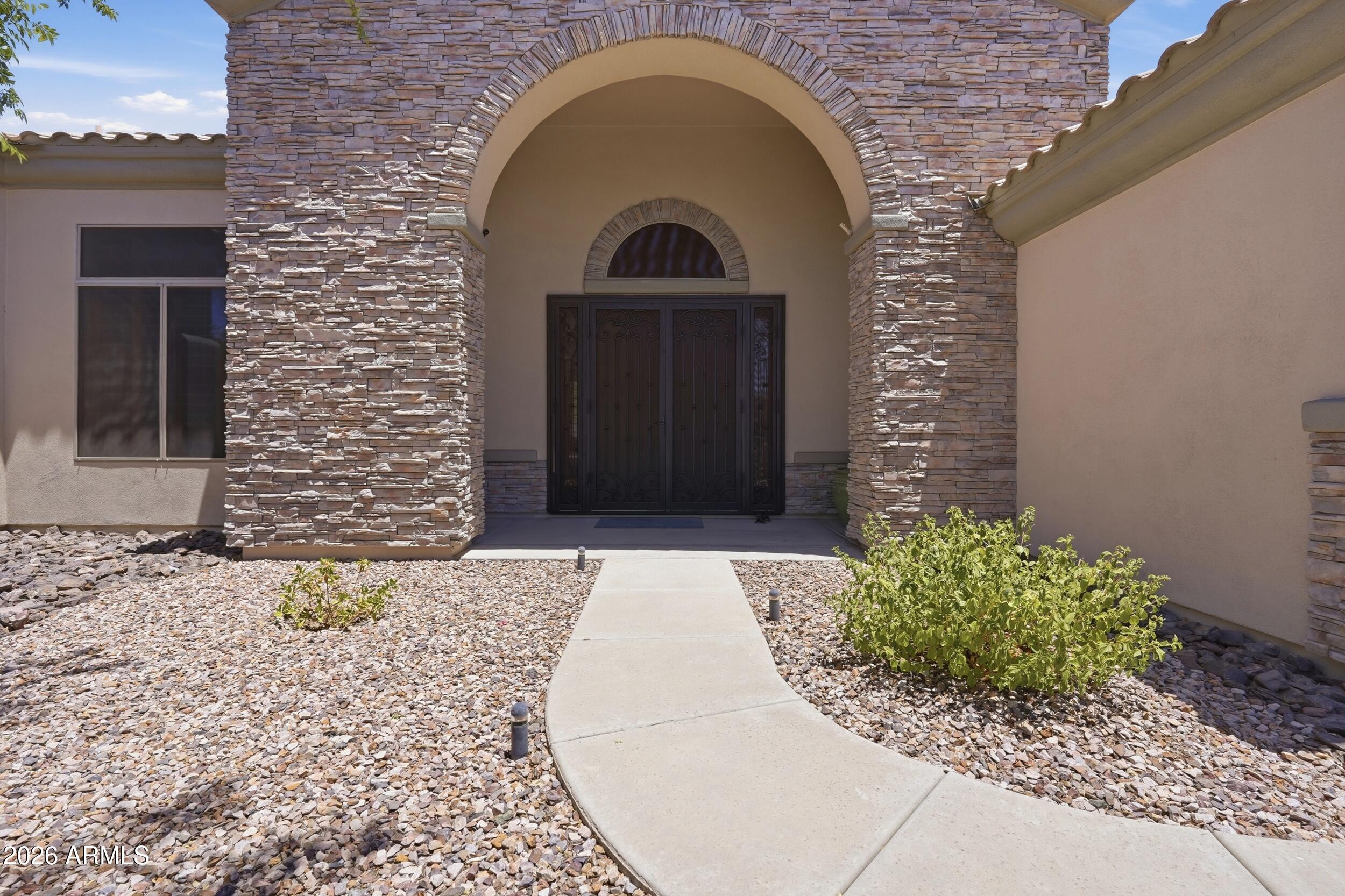 9132 West Bajada Road Peoria, AZ 85383 - Photo 3 of 39 Curb Appeal