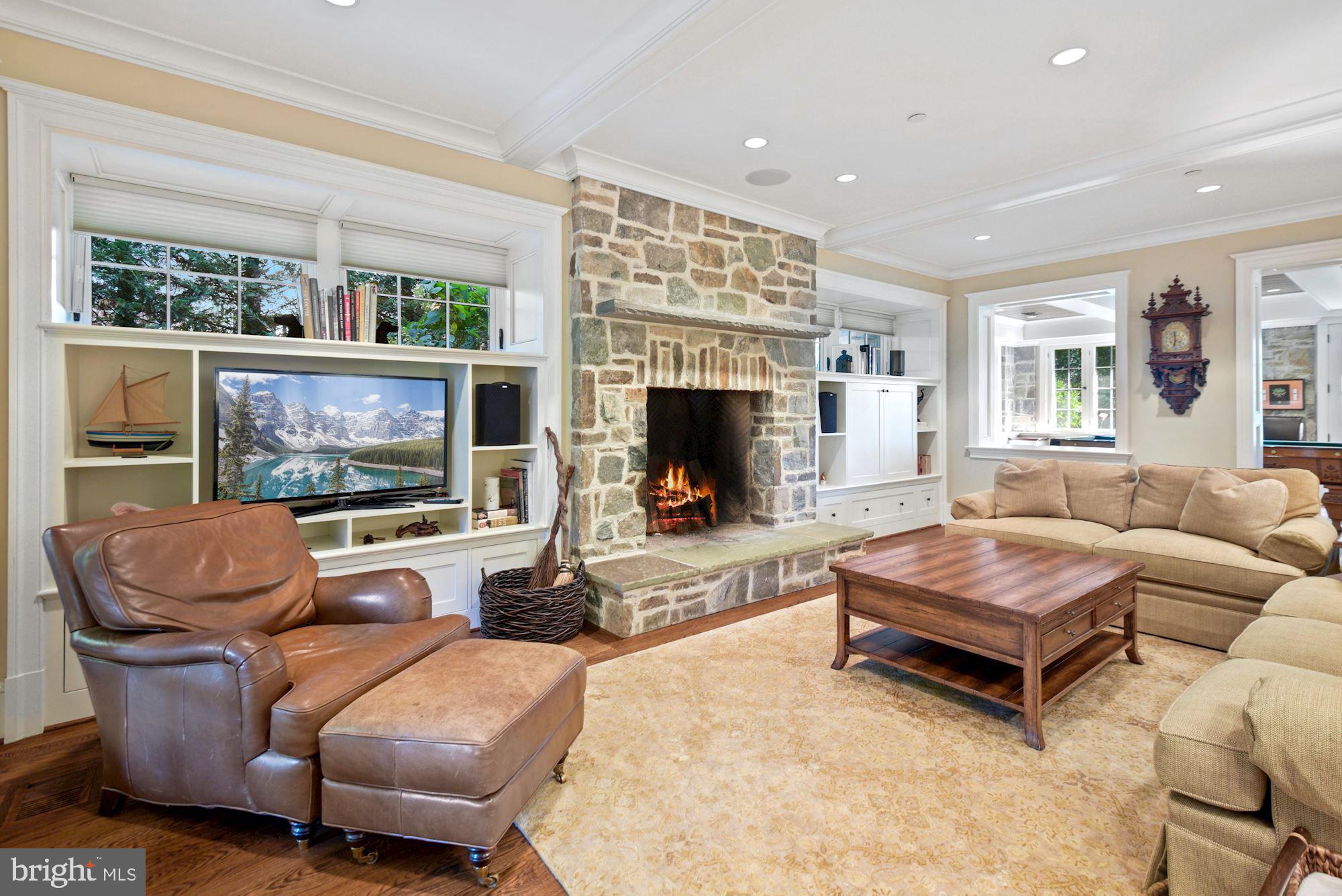 5605 Midwood Road Bethesda, MD 20814 - Photo 11 of 31 Gallery Image 11