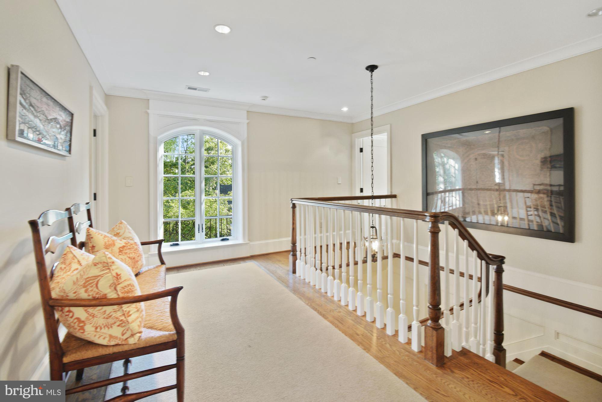 5605 Midwood Road Bethesda, MD 20814 - Photo 17 of 31 Gallery Image 17