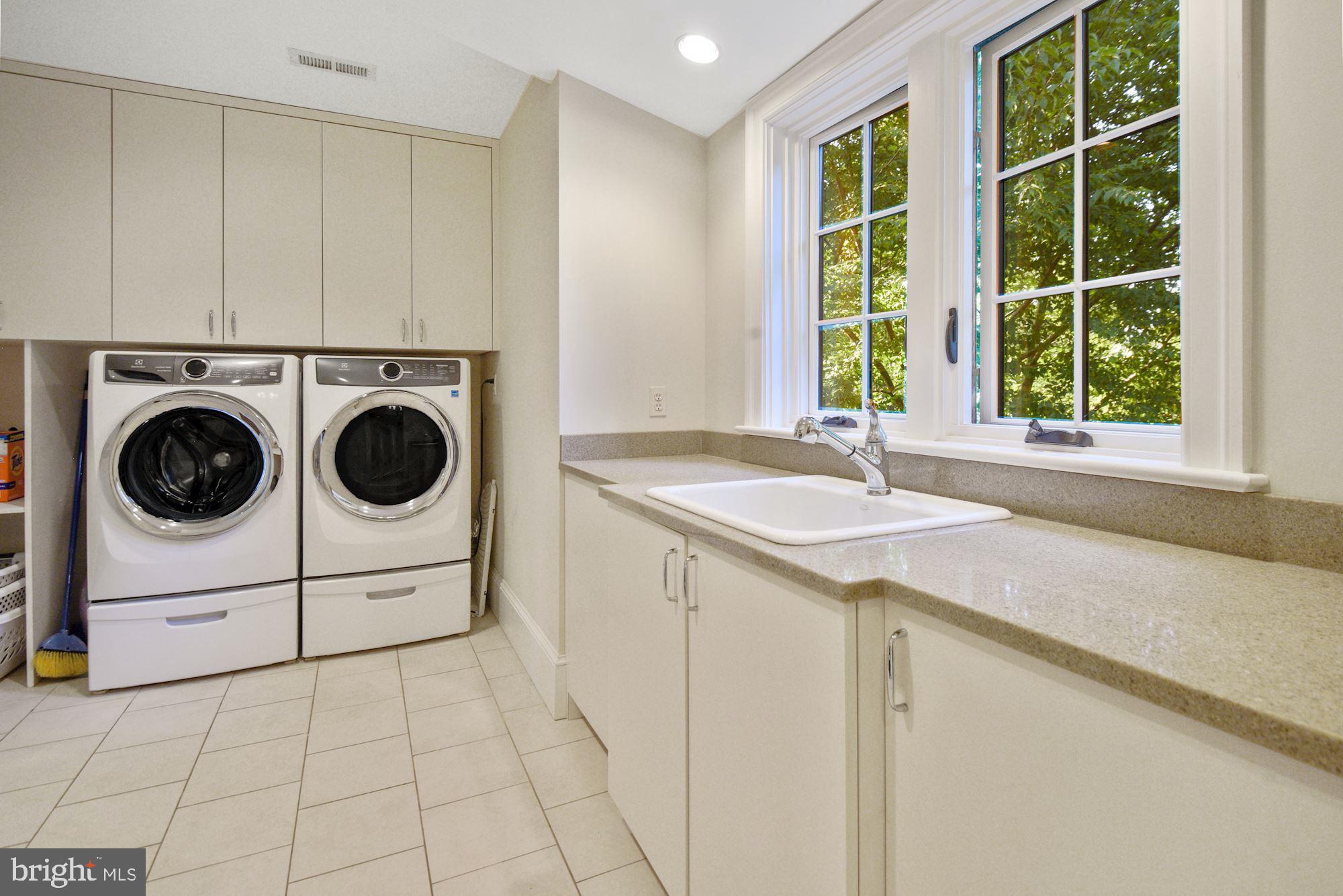 5605 Midwood Road Bethesda, MD 20814 - Photo 25 of 31 Gallery Image 25