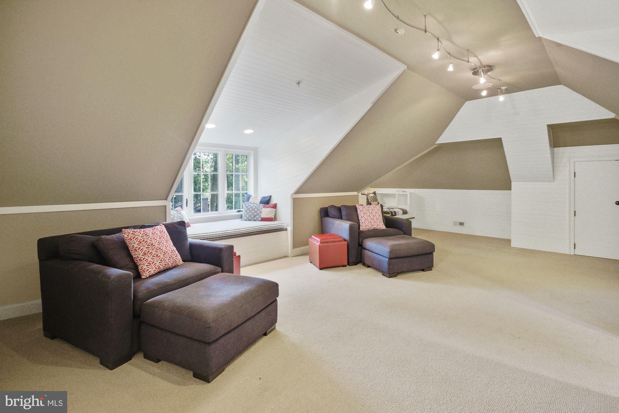 5605 Midwood Road Bethesda, MD 20814 - Photo 26 of 31 Gallery Image 26