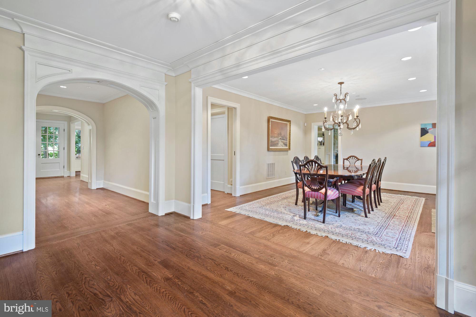 5605 Midwood Road Bethesda, MD 20814 - Photo 5 of 31 Gallery Image 5