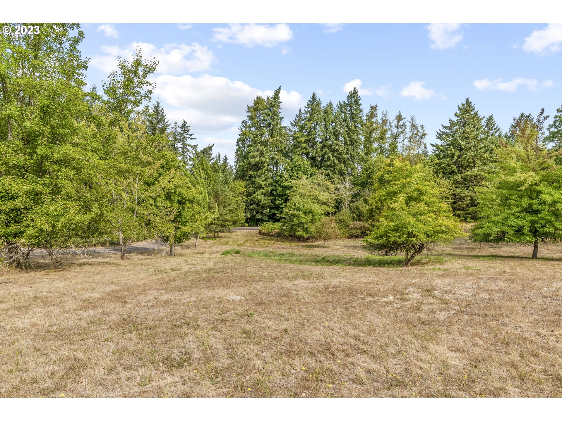 2010 Grim Road Kelso, WA 98626 - Photo 27 of 28 Gallery Image 27