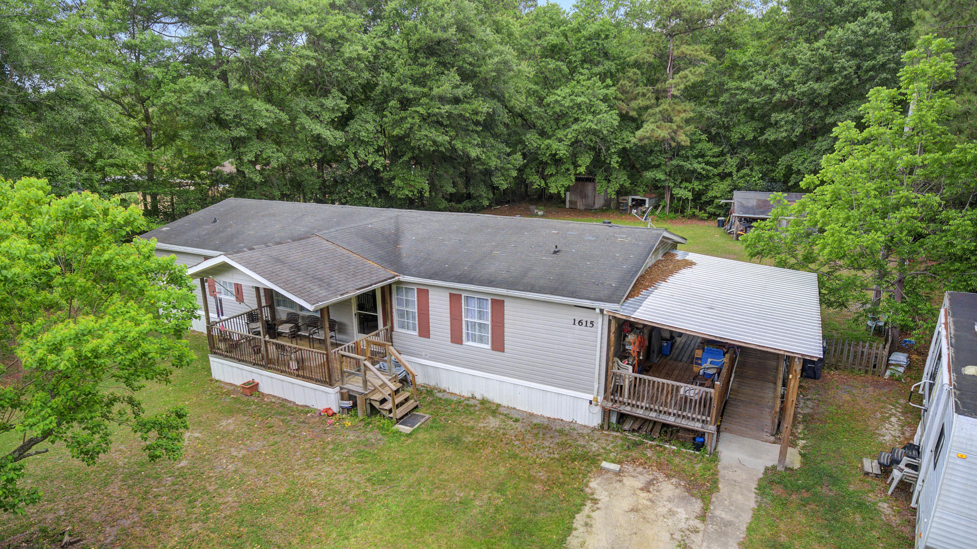 1615 State Rd S-8-449 Summerville, SC 29486 - Photo 1 of 26 Topher 1615 Alexander Circle (21)