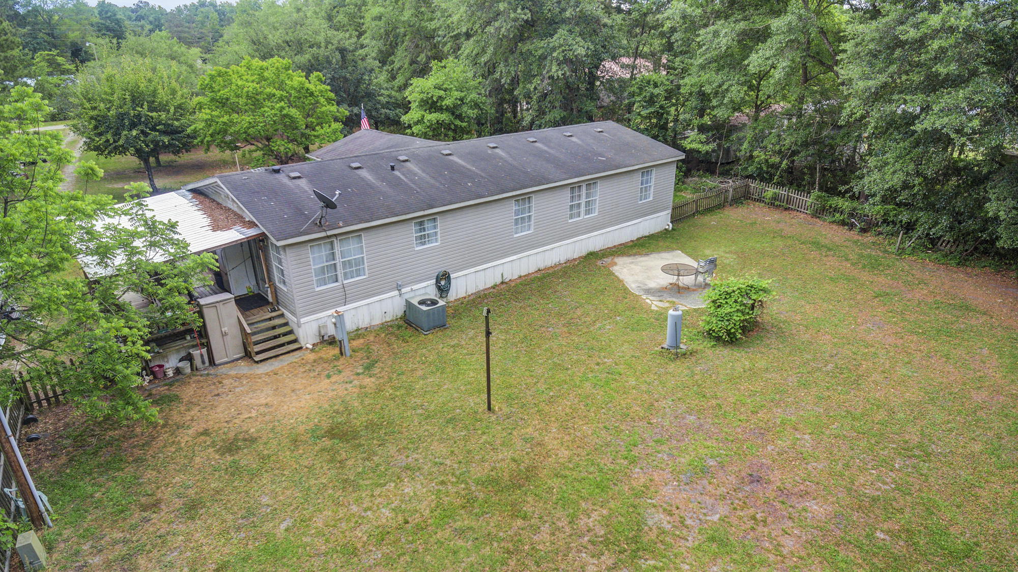 1615 State Rd S-8-449 Summerville, SC 29486 - Photo 2 of 26 Topher 1615 Alexander Circle (25)