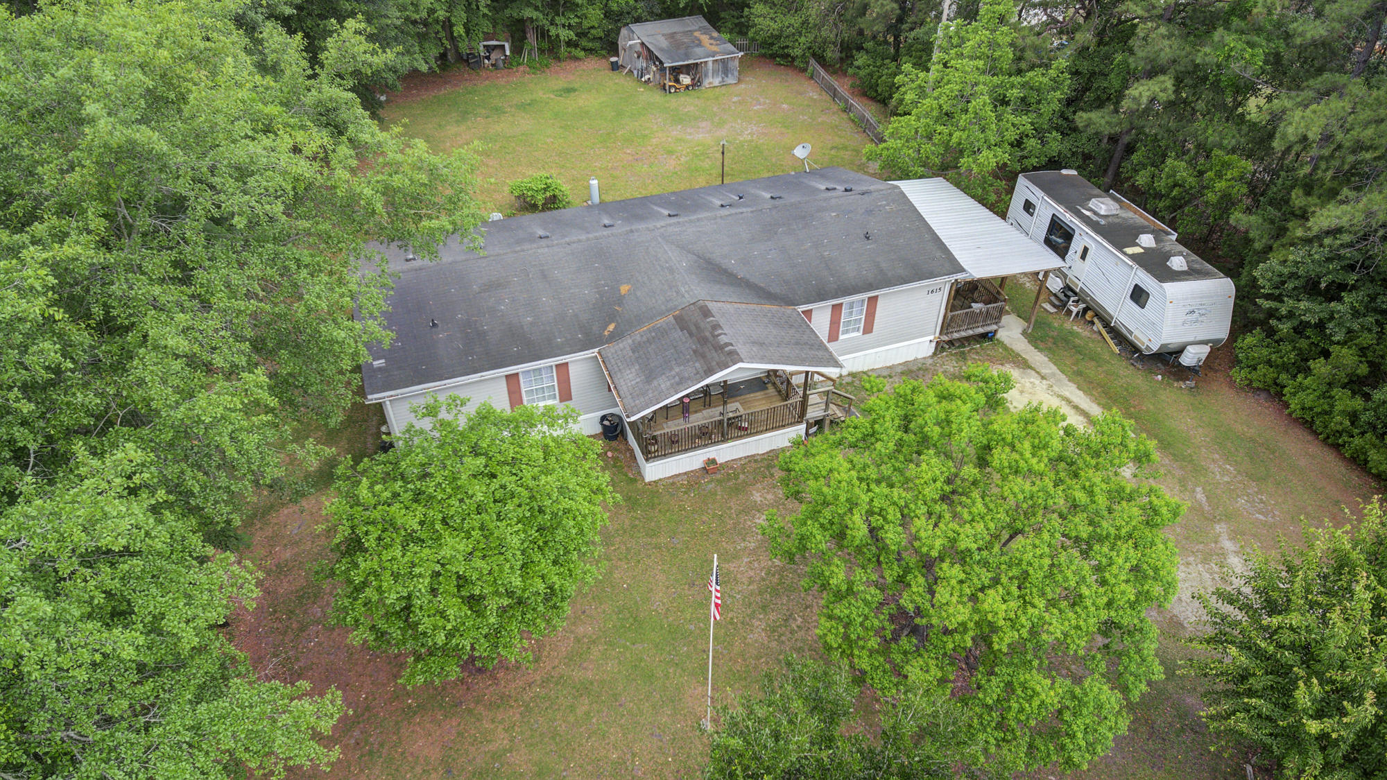 1615 State Rd S-8-449 Summerville, SC 29486 - Photo 24 of 26 Topher 1615 Alexander Circle (23)