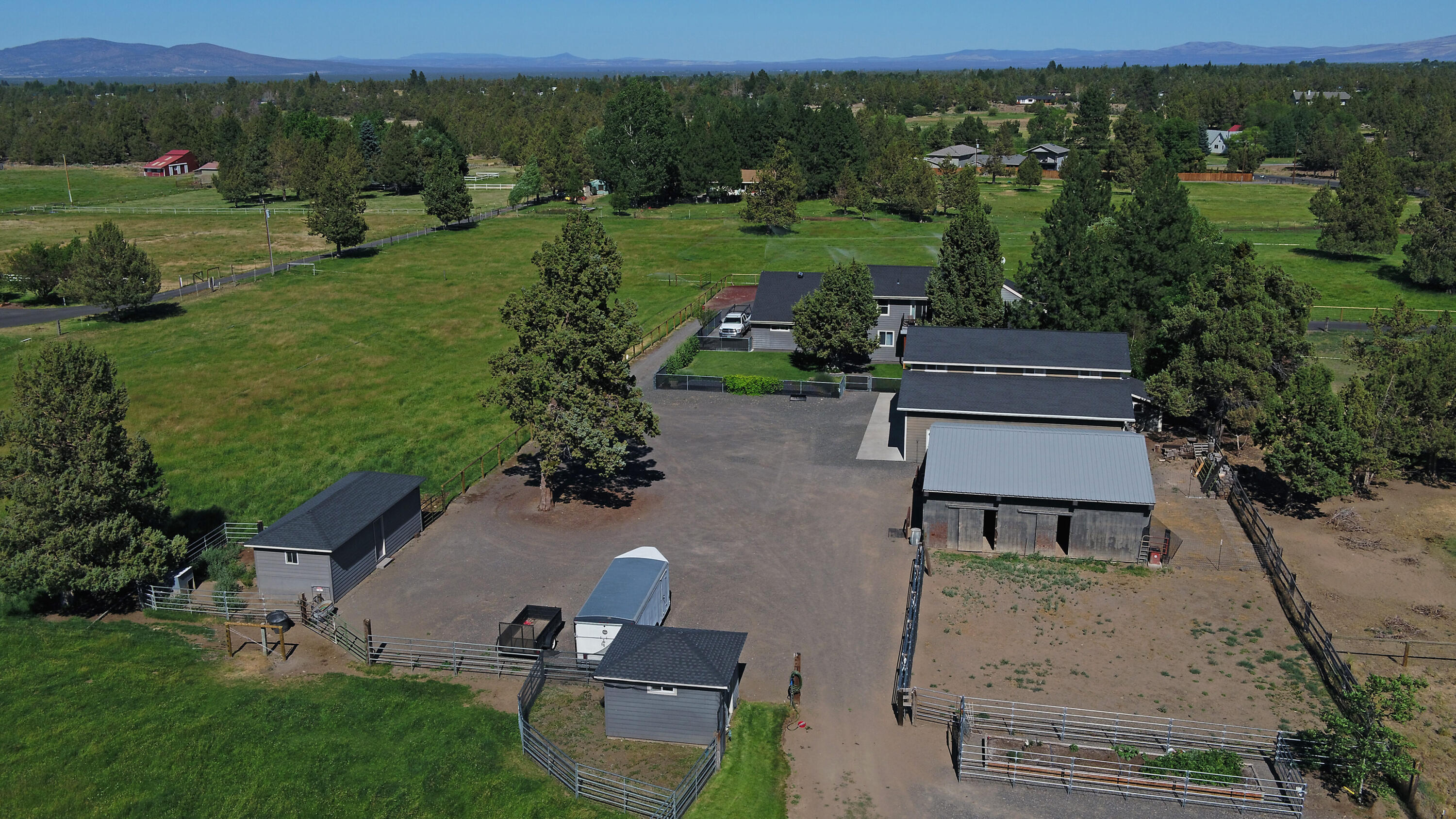 62227 Powell Butte Road Bend, OR 97701 - Photo 4 of 63 Barn Arial View