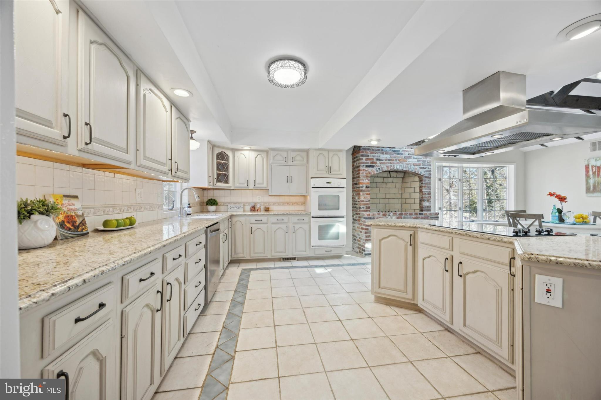 202 Knoll Road Wallingford, PA 19086 - Photo 18 of 53