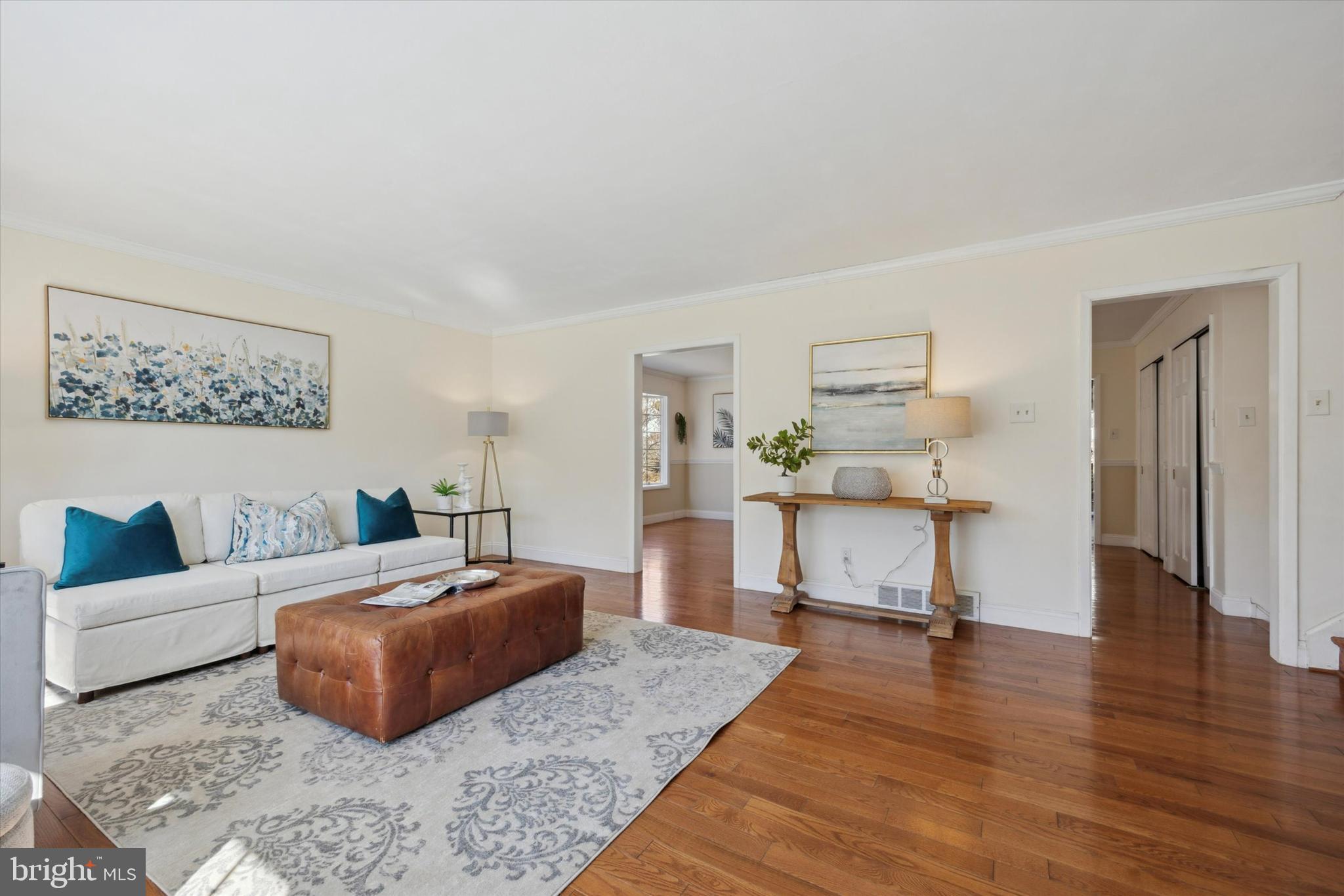 202 Knoll Road Wallingford, PA 19086 - Photo 8 of 53