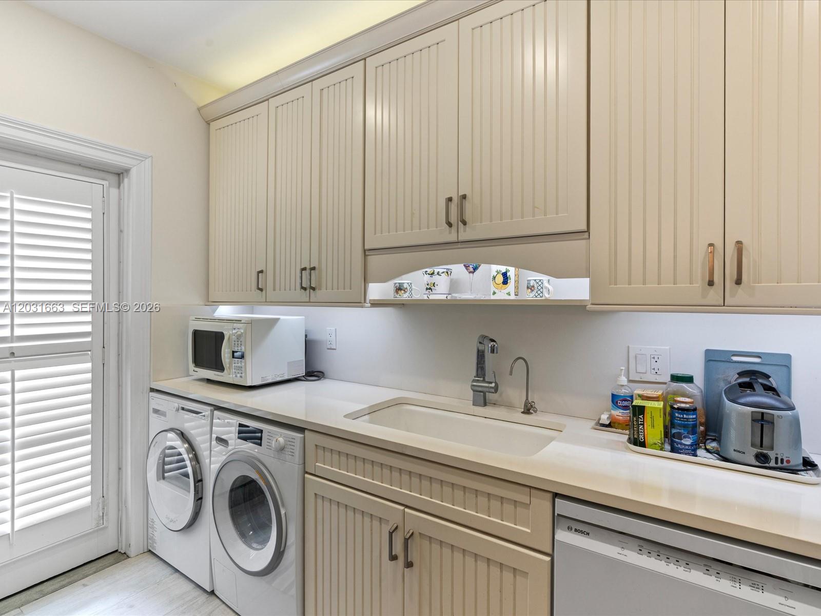2160 Ibis Isle Road, Unit 3 Palm Beach, FL 33480 - Photo 10 of 51
