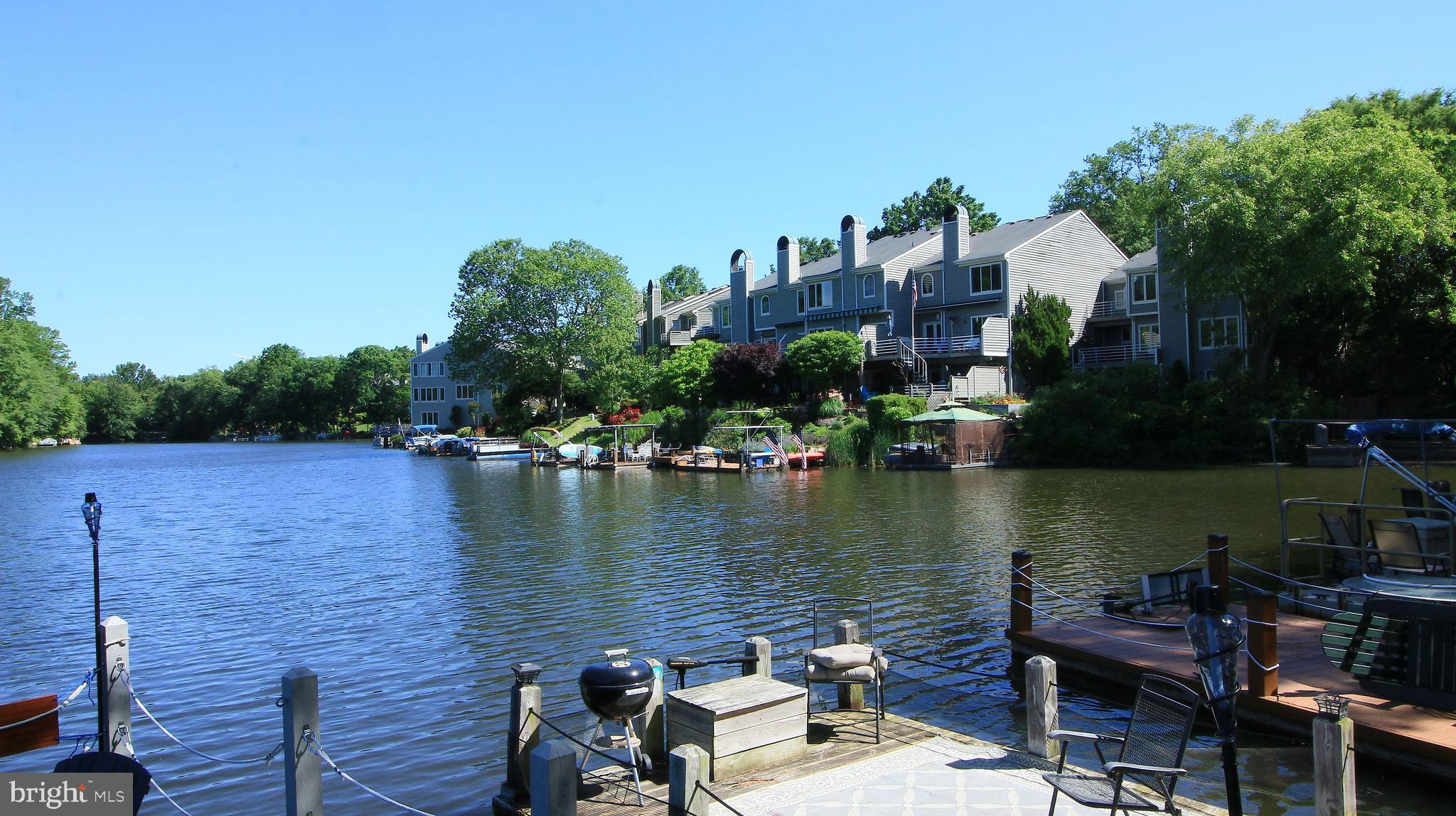 11226 Harbor Court Reston, VA 20191 - Photo 20 of 30 MORE LAKE!