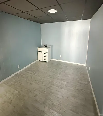 $189,500 | 11 North Meridian Street, Washington, IN 47501