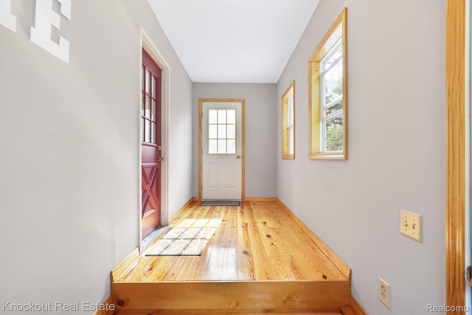 517 Birch Road Vassar, MI 48768 - Photo 25 of 38 517 Birch Rd Vassar-27.jpg