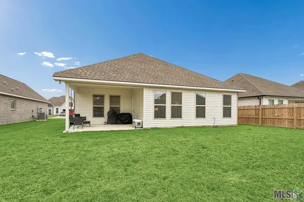 $284,990 | 75420 Victoria Drive, Covington, LA 70435